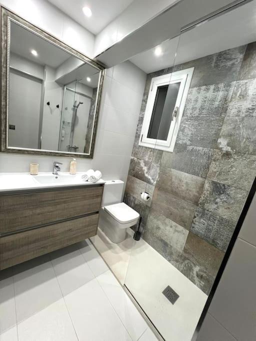 Centrico Con Terraza Ebi02919 Apartament